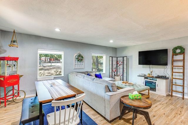 7110 Apache Circle, Mabank, TX 75156