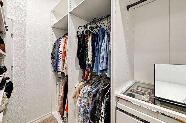 761 Long RUN, Liberty Hill, TX 78642