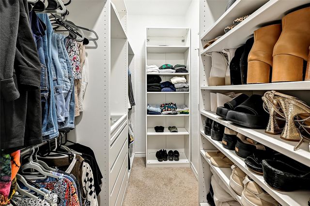 761 Long RUN, Liberty Hill, TX 78642