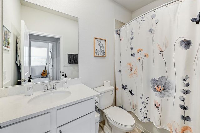 761 Long RUN, Liberty Hill, TX 78642