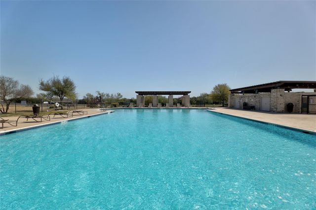 761 Long RUN, Liberty Hill, TX 78642