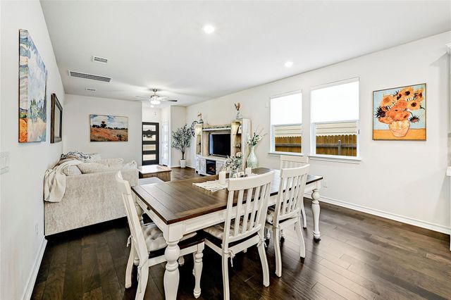 761 Long RUN, Liberty Hill, TX 78642