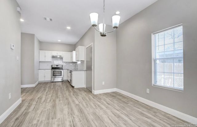 511 Meerscheidt, San Antonio, TX 78203