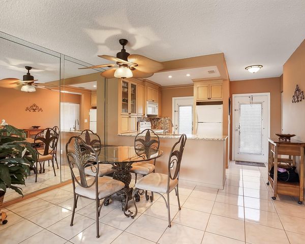 3501 NW 47th Avenue 503, Lauderdale Lakes, FL 33319