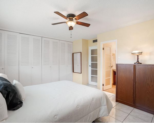 3501 NW 47th Avenue 503, Lauderdale Lakes, FL 33319