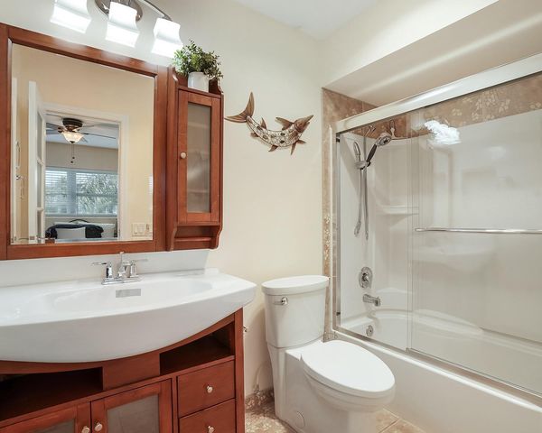 3501 NW 47th Avenue 503, Lauderdale Lakes, FL 33319