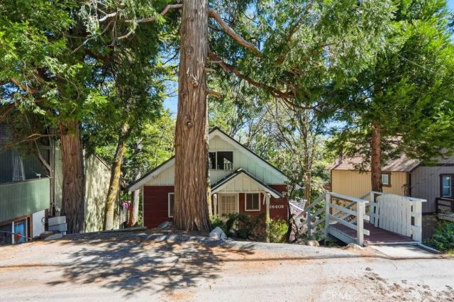 26408 Lake Forest Drive, Twin Peaks, CA 92391