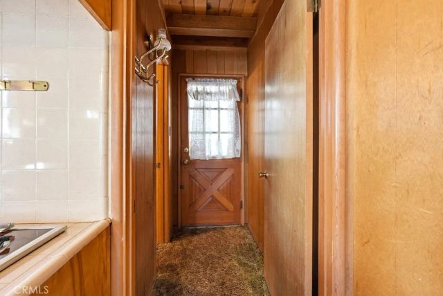 26408 Lake Forest Drive, Twin Peaks, CA 92391