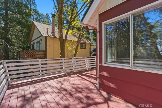 26408 Lake Forest Drive, Twin Peaks, CA 92391