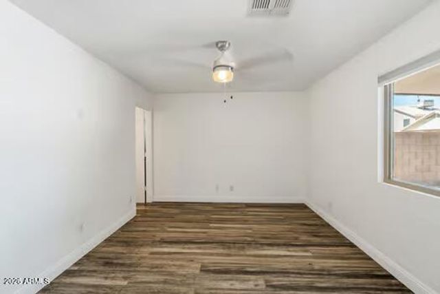 2120 E DONALD Drive, Phoenix, AZ 85024
