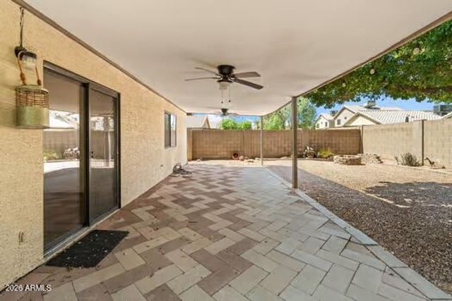 2120 E DONALD Drive, Phoenix, AZ 85024