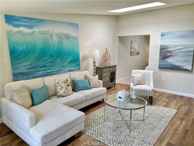 13210 Seaview Ln M10-250D, Seal Beach, CA 90740