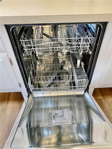 13210 Seaview Ln M10-250D, Seal Beach, CA 90740