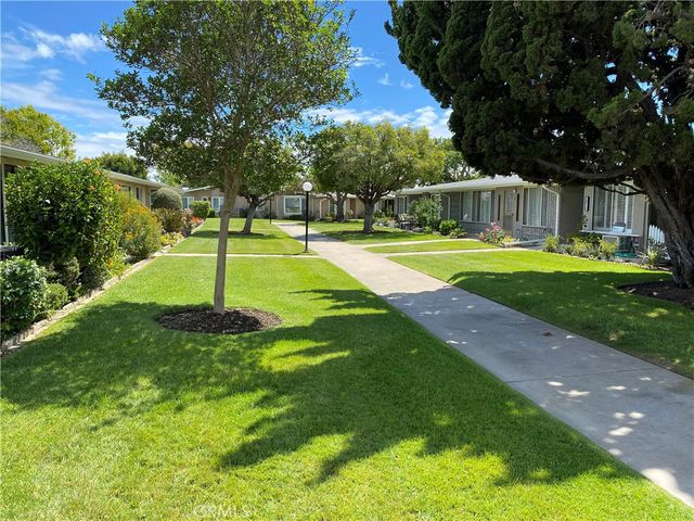 13210 Seaview Ln M10-250D, Seal Beach, CA 90740