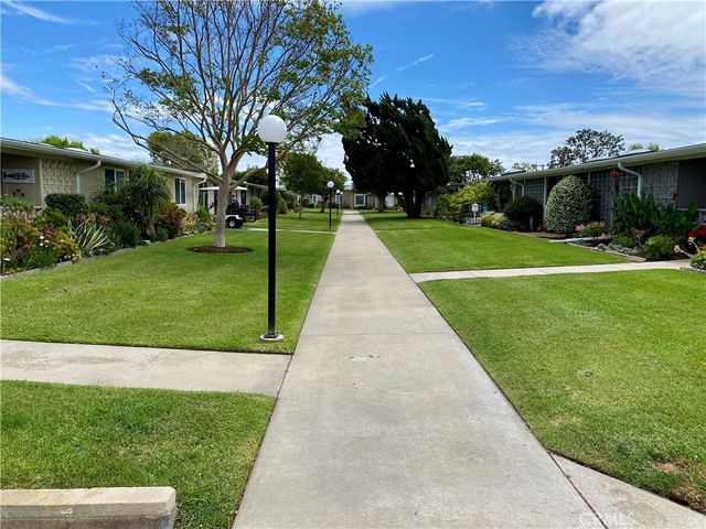 13210 Seaview Ln M10-250D, Seal Beach, CA 90740