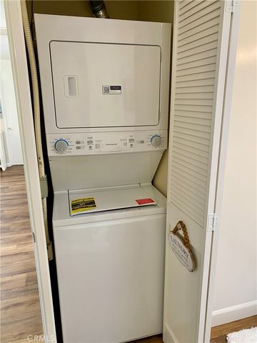 13210 Seaview Ln M10-250D, Seal Beach, CA 90740