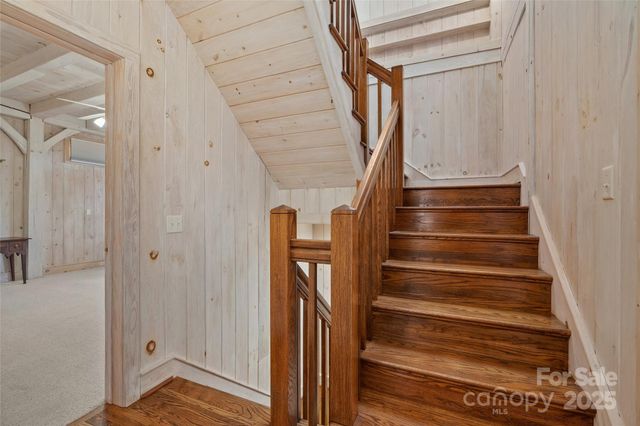 33 Great Aspen Way, Black Mountain, NC 28711