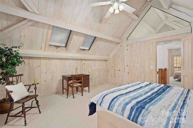 33 Great Aspen Way, Black Mountain, NC 28711