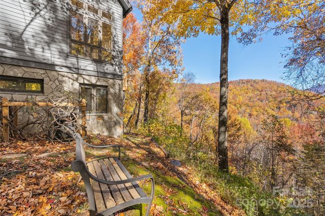 33 Great Aspen Way, Black Mountain, NC 28711