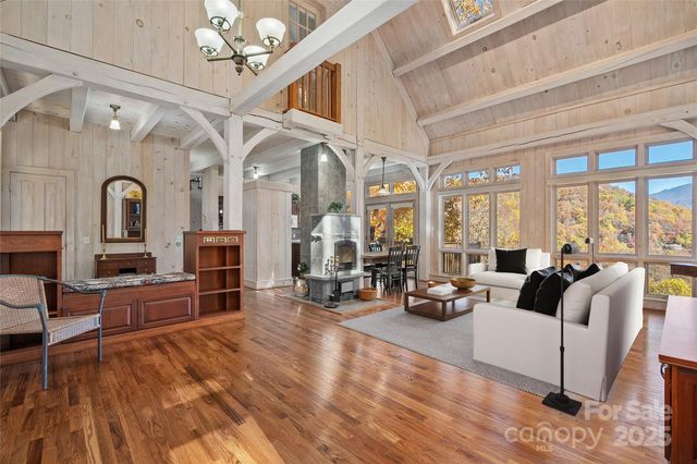 33 Great Aspen Way, Black Mountain, NC 28711