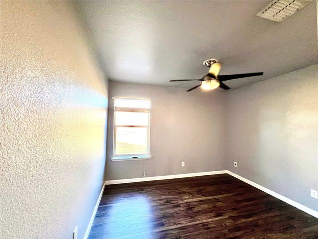 1304 Columbus Lane, Wylie, TX 75098