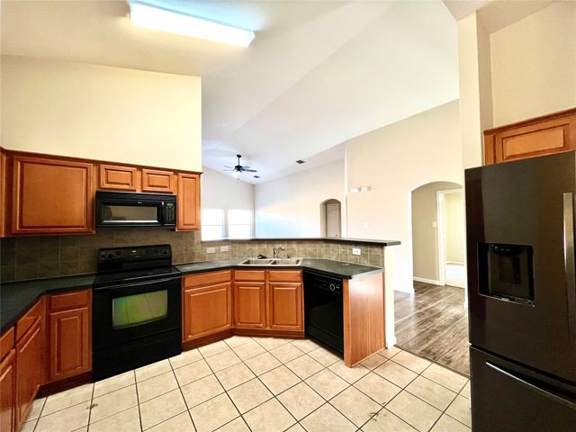 1304 Columbus Lane, Wylie, TX 75098