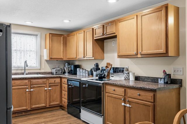 222 Lincoln AVENUE N, West Salem, WI 54669