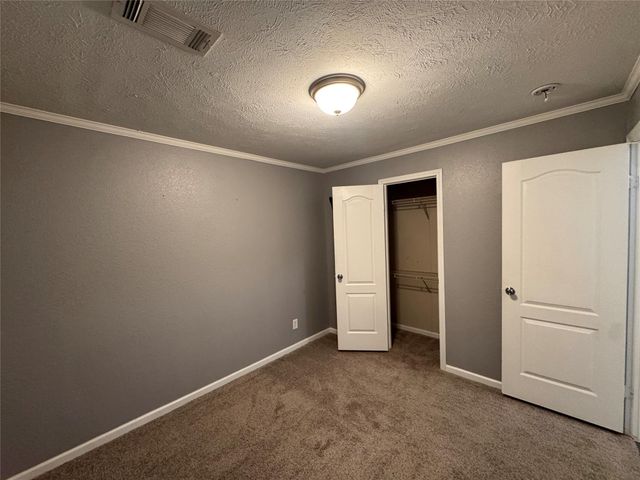 1938 Garden Road 136, Pearland, TX 77581