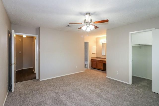 15826 Beechnut Street, Houston, TX 77083