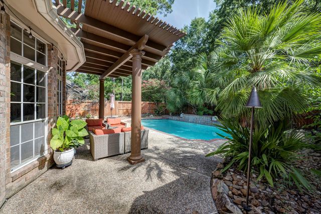 1906 Leatherstem Lane, Houston, TX 77345