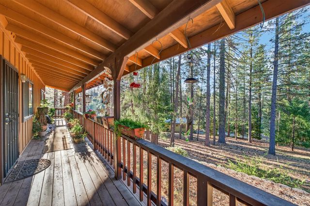 6410 Log Cabin Ln, Placerville, CA 95667