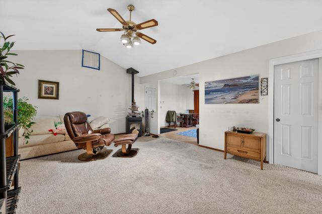 6410 Log Cabin Ln, Placerville, CA 95667