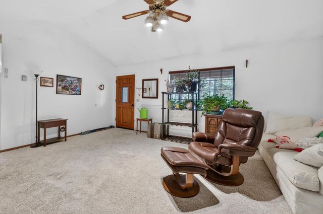 6410 Log Cabin Ln, Placerville, CA 95667