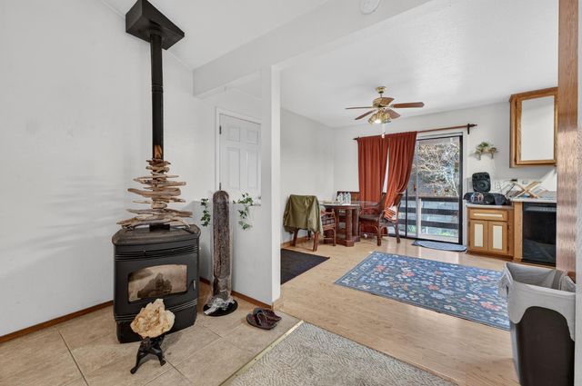 6410 Log Cabin Ln, Placerville, CA 95667