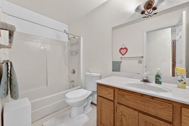 6410 Log Cabin Ln, Placerville, CA 95667