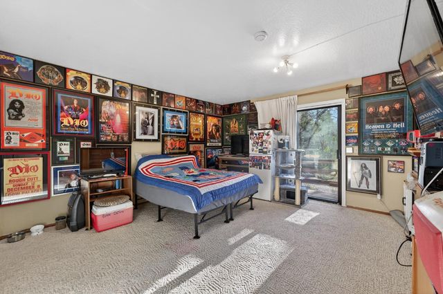 6410 Log Cabin Ln, Placerville, CA 95667