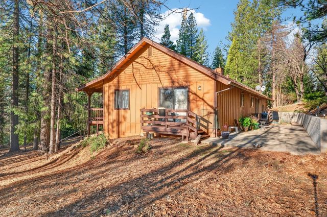 6410 Log Cabin Ln, Placerville, CA 95667
