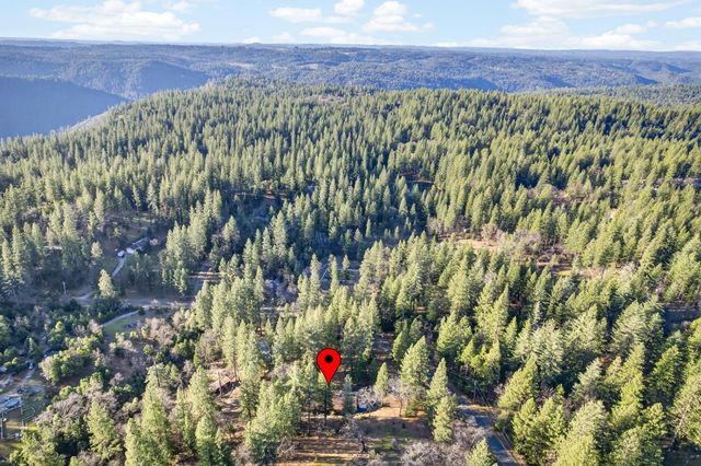 6410 Log Cabin Ln, Placerville, CA 95667