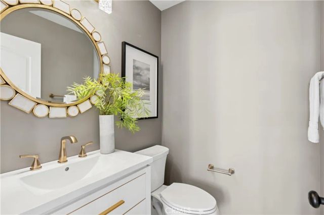 2520 Seaview Avenue, Corona Del Mar, CA 92625