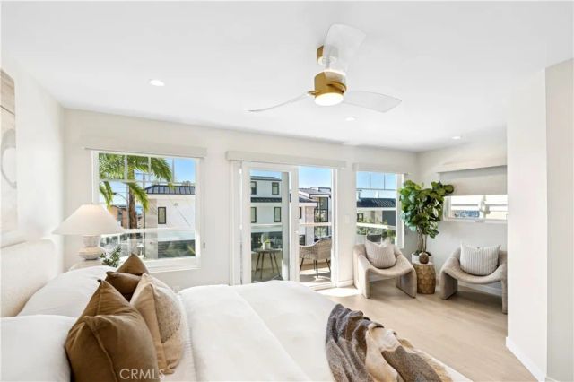 2520 Seaview Avenue, Corona Del Mar, CA 92625