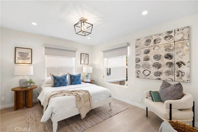 2520 Seaview Avenue, Corona Del Mar, CA 92625