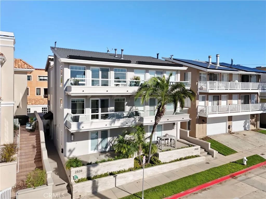 2520 Seaview Avenue, Corona Del Mar, CA 92625