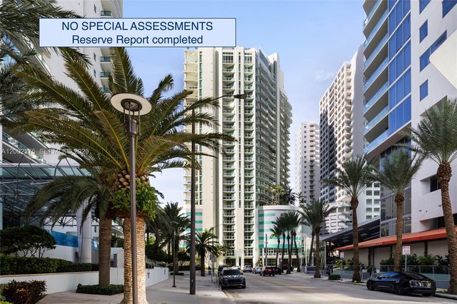 218 SE 14th St 2105, Miami, FL 33131