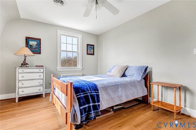 2172 Piping Tree Ferry Rd, Mechanicsville, VA 23111