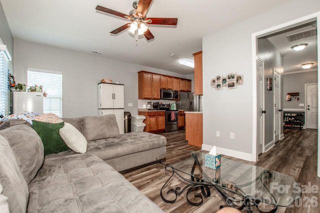 4151 Kenton Glenn Court NW, Concord, NC 28027
