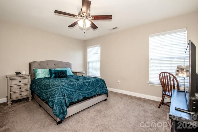 4151 Kenton Glenn Court NW, Concord, NC 28027