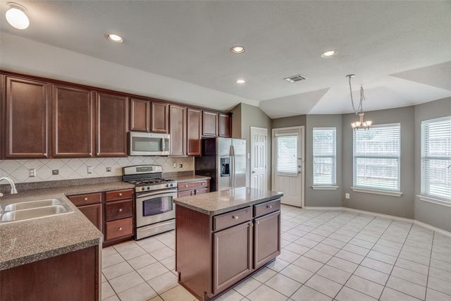 3000 Bryce Drive, Wylie, TX 75098