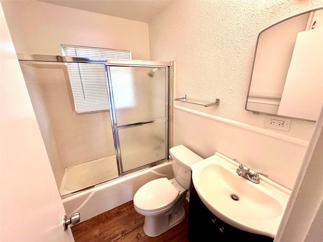 3410 West Ave B, Austin, TX 78705