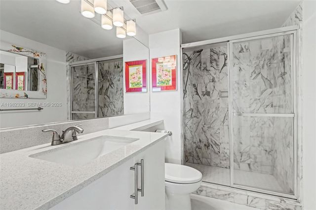 2000 Towerside Ter PH11, Miami, FL 33138