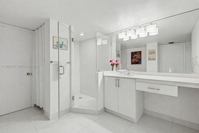 2000 Towerside Ter PH11, Miami, FL 33138